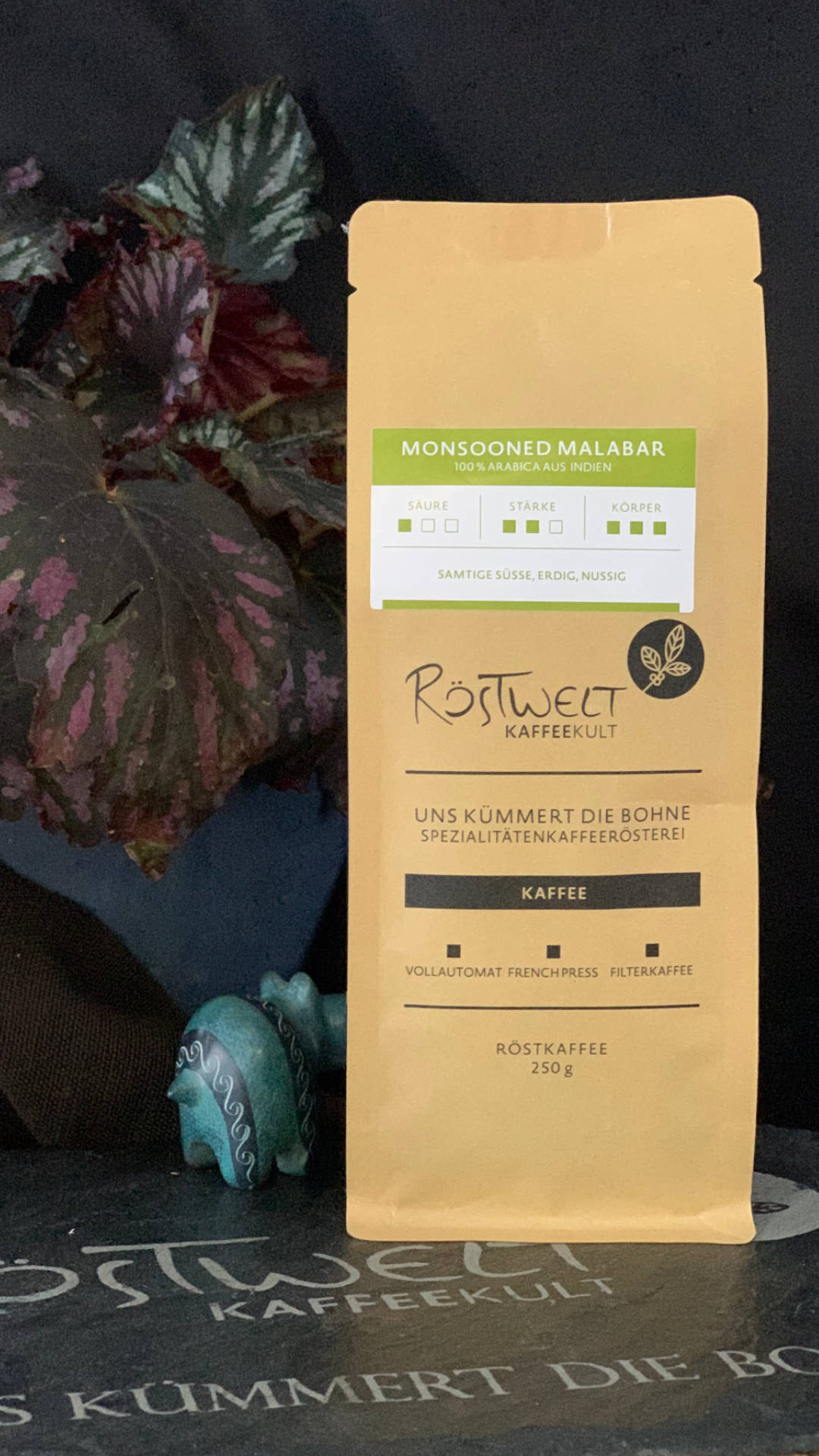Wenig Frucht viel erdig und nussig, ein klassisches Kaffeeerlebnis mit dem Coffeemaker Malabar für coffeemaker